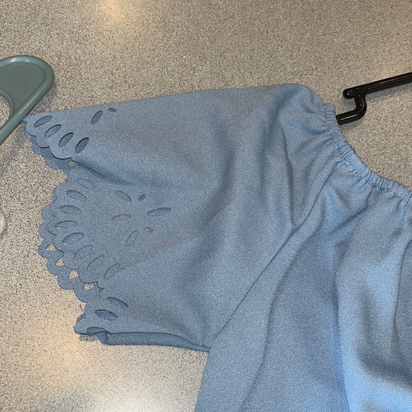 🧨NWOT Top from SHEIN - medium - Picture 4 of 5